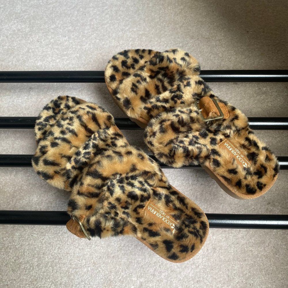 KOOLABURRA By UGG Women Furr-ah Plush Sandals - NEW NWOB - Picture 4 of 8